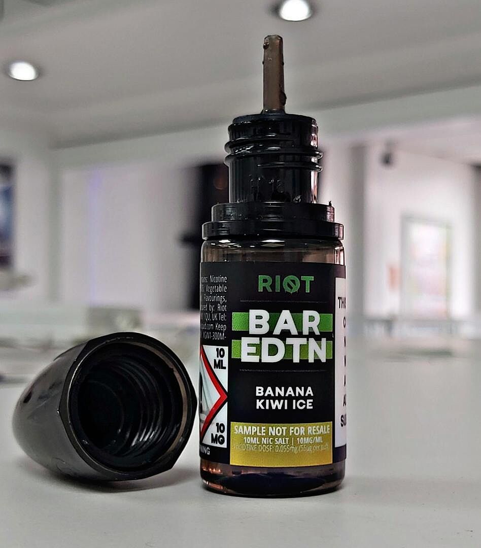 Riot Squad BAR EDTN Banane Kiwi Ice e-liquide 10ml frais